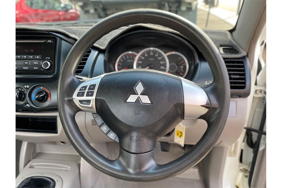 2014 Mitsubishi Triton GL MN