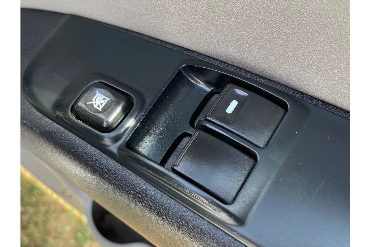2014 Mitsubishi Triton GL MN
