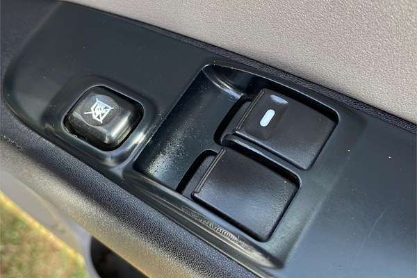 2014 Mitsubishi Triton GL MN