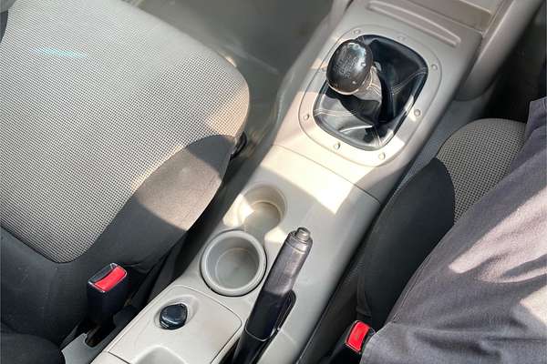 2014 Mitsubishi Triton GL MN