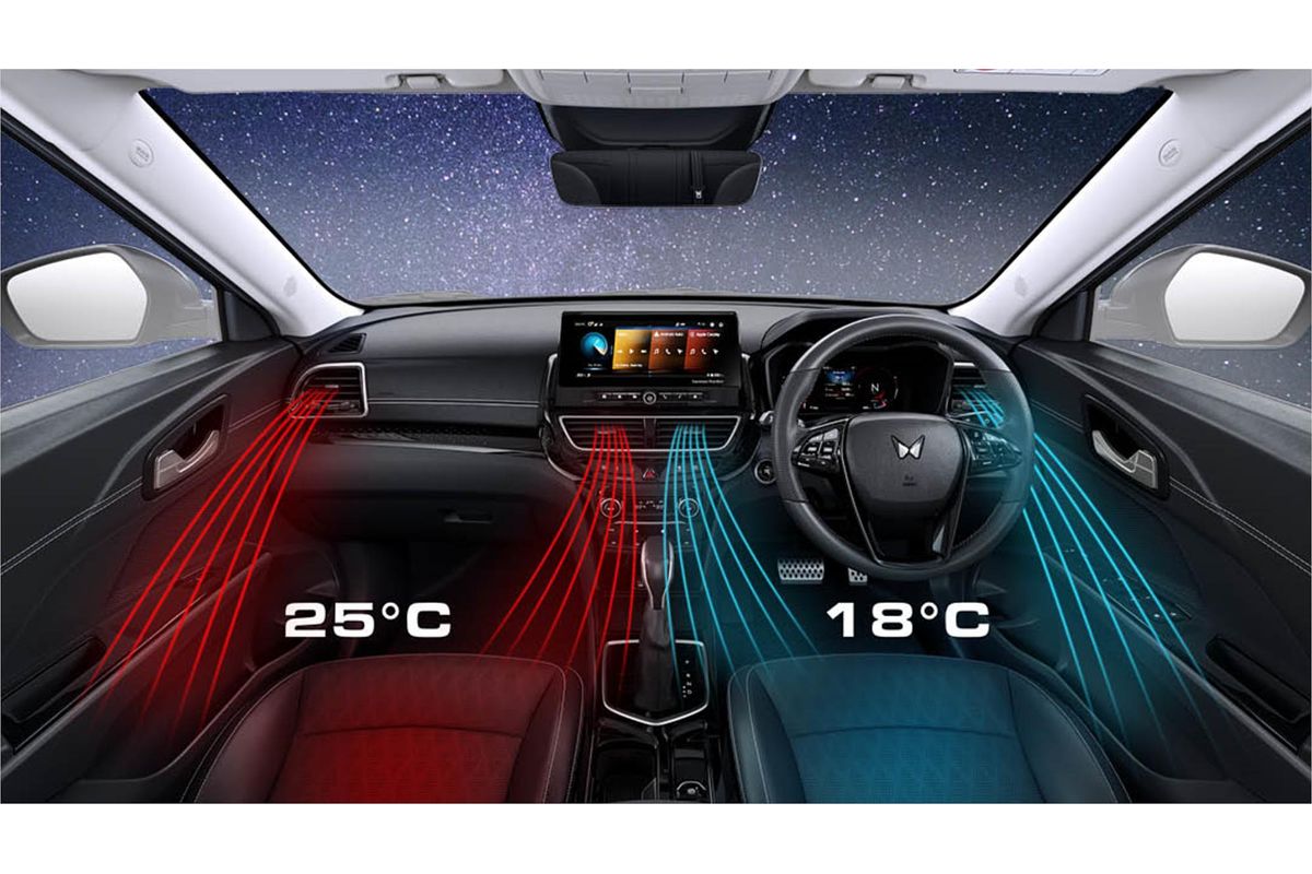 2025 Mahindra XUV3XO AX7L