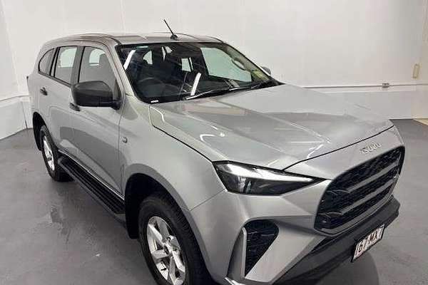 2025 Isuzu MU-X LS-M