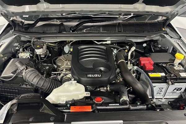 2025 Isuzu MU-X LS-M