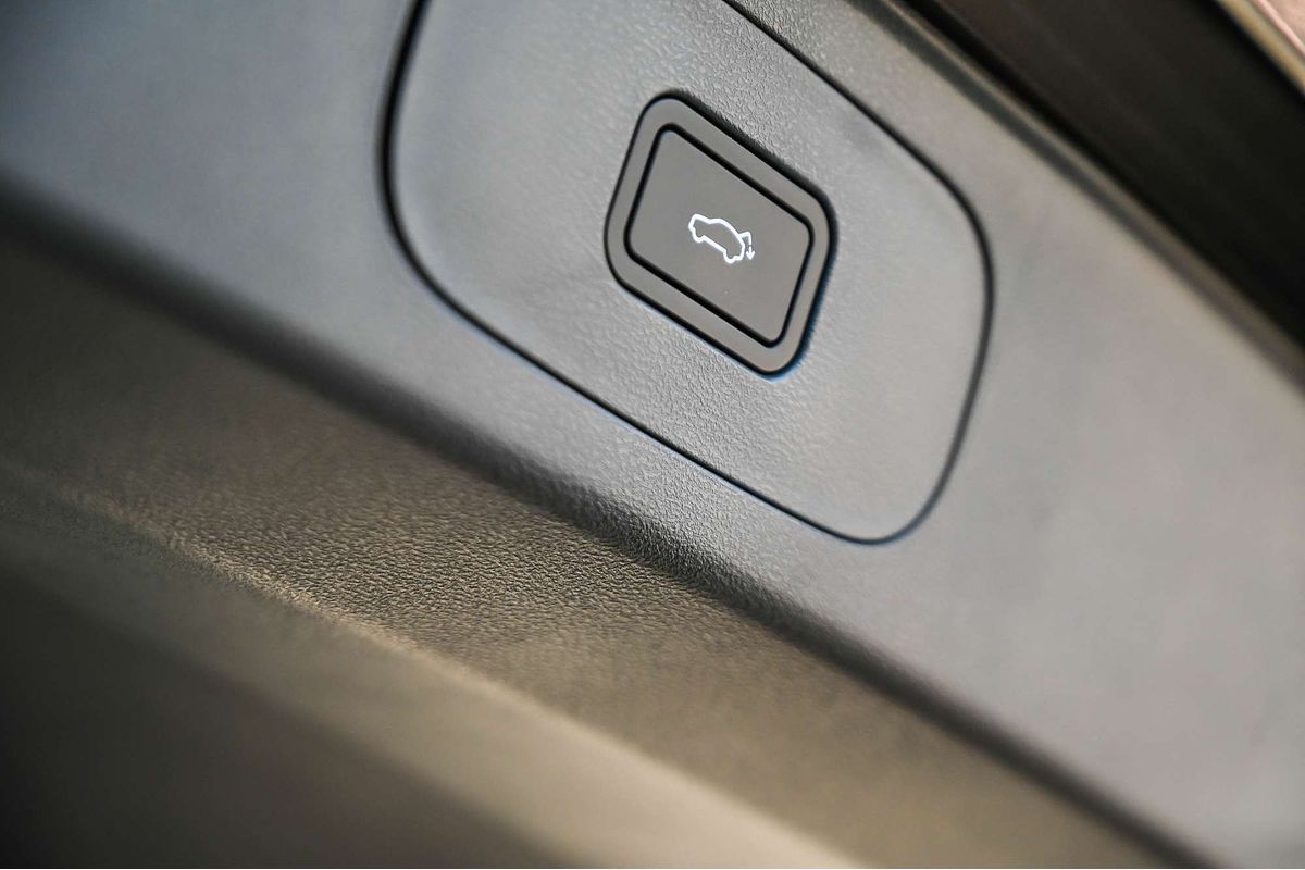2025 Geely Starray EM-i Inspire P145