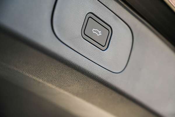 2025 Geely Starray EM-i Inspire P145