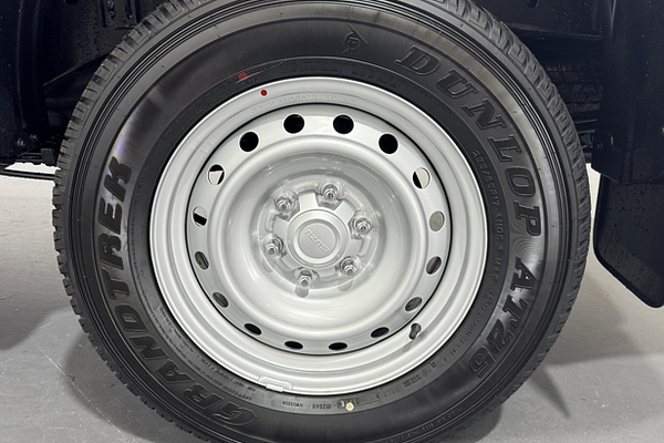 2025 Isuzu D-MAX SX High Ride Rear Wheel Drive