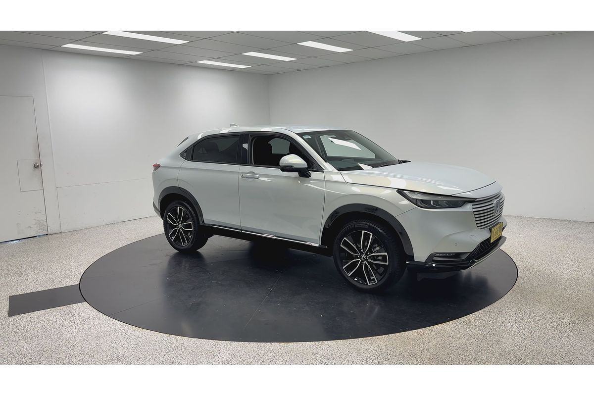 2023 Honda HR-V e:HEV L