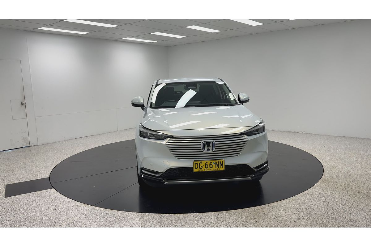 2023 Honda HR-V e:HEV L