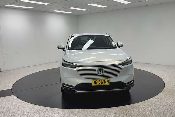 2023 Honda HR-V e:HEV L