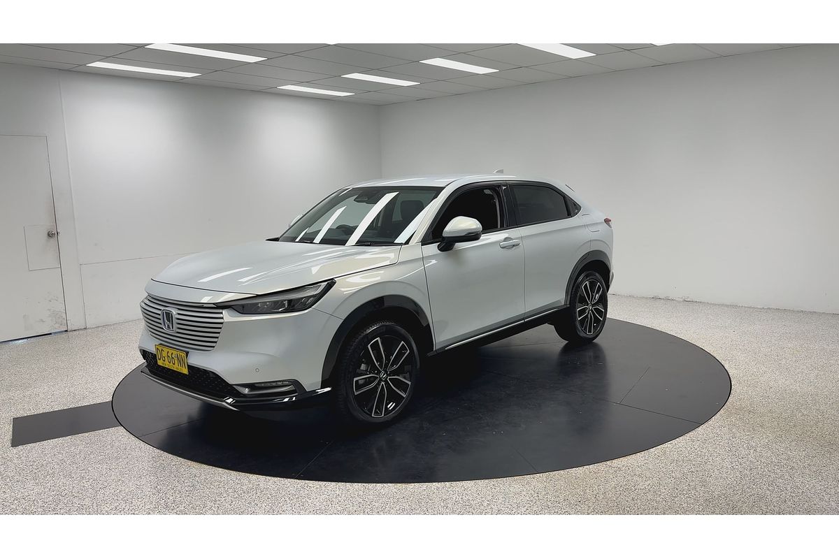 2023 Honda HR-V e:HEV L