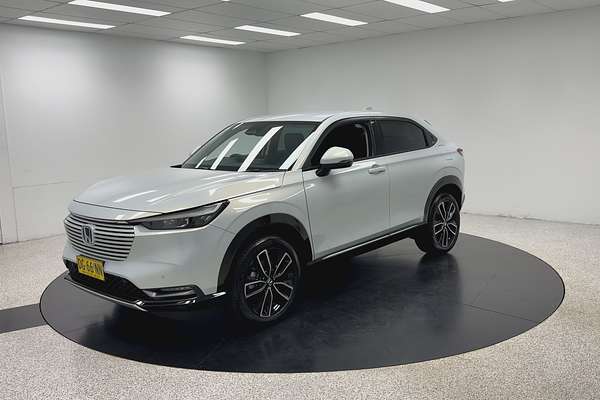2023 Honda HR-V e:HEV L