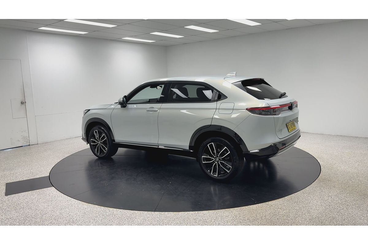 2023 Honda HR-V e:HEV L
