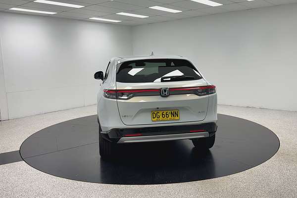 2023 Honda HR-V e:HEV L