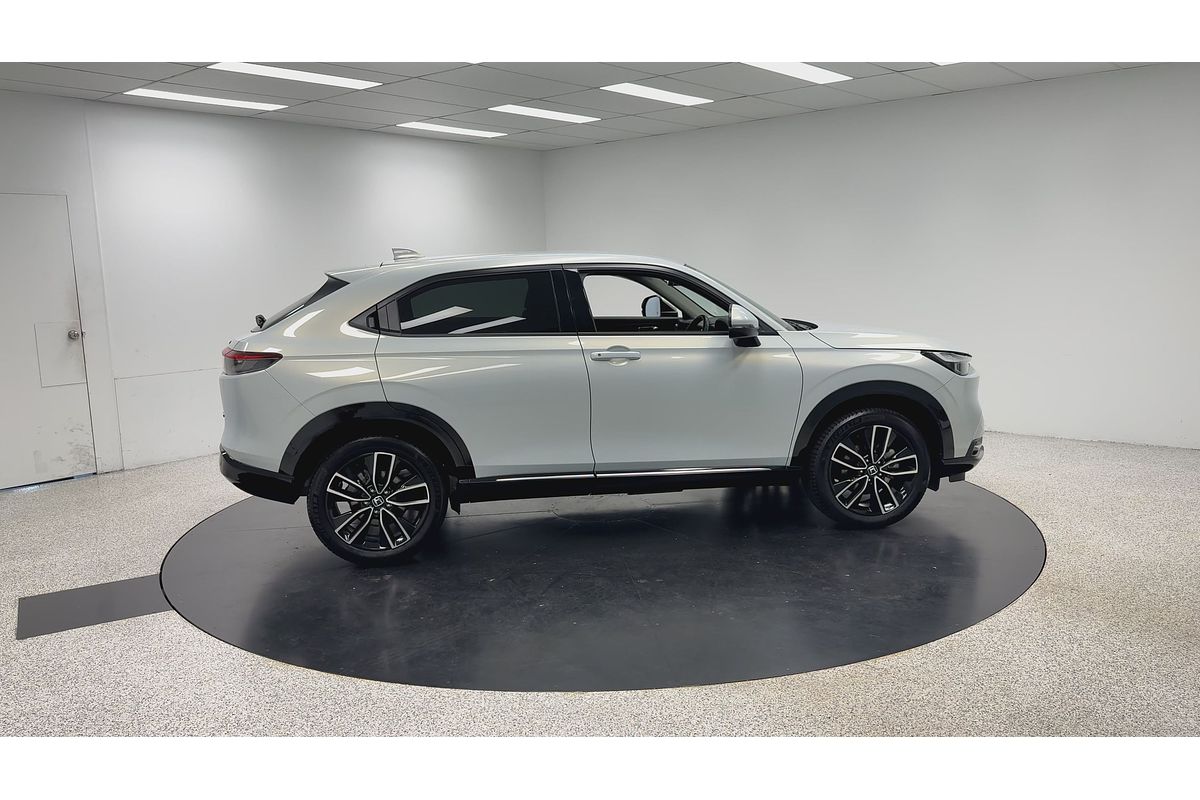 2023 Honda HR-V e:HEV L