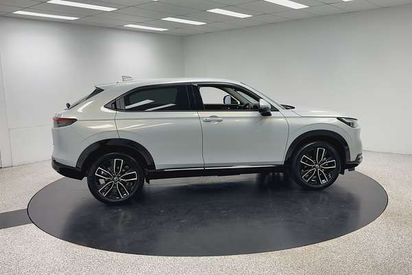 2023 Honda HR-V e:HEV L