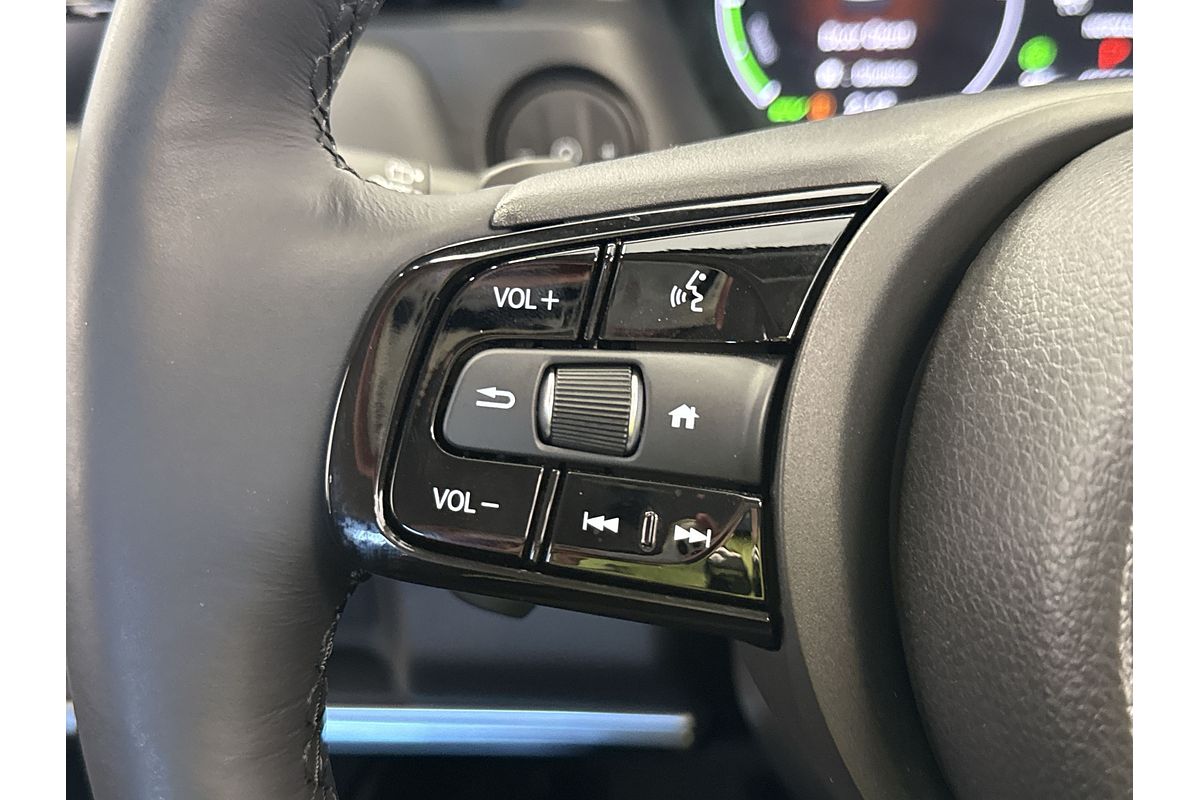 2023 Honda HR-V e:HEV L