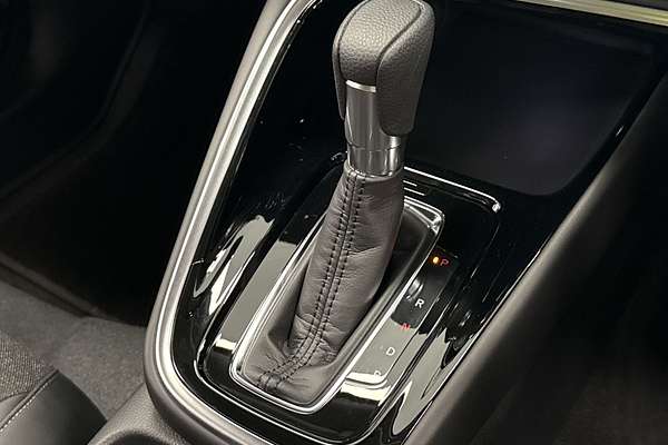 2023 Honda HR-V e:HEV L