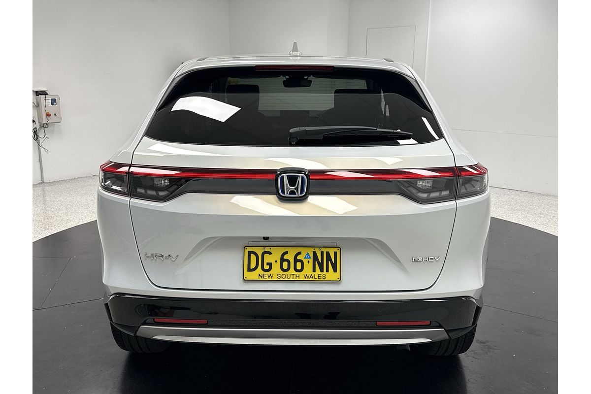 2023 Honda HR-V e:HEV L