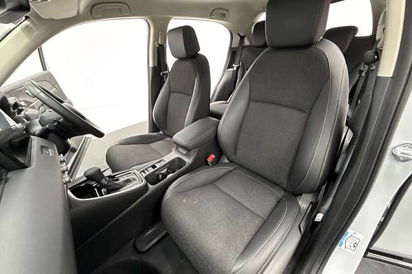 2023 Honda HR-V e:HEV L