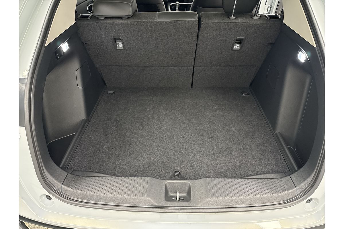2023 Honda HR-V e:HEV L