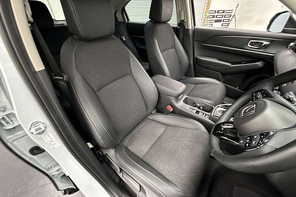 2023 Honda HR-V e:HEV L
