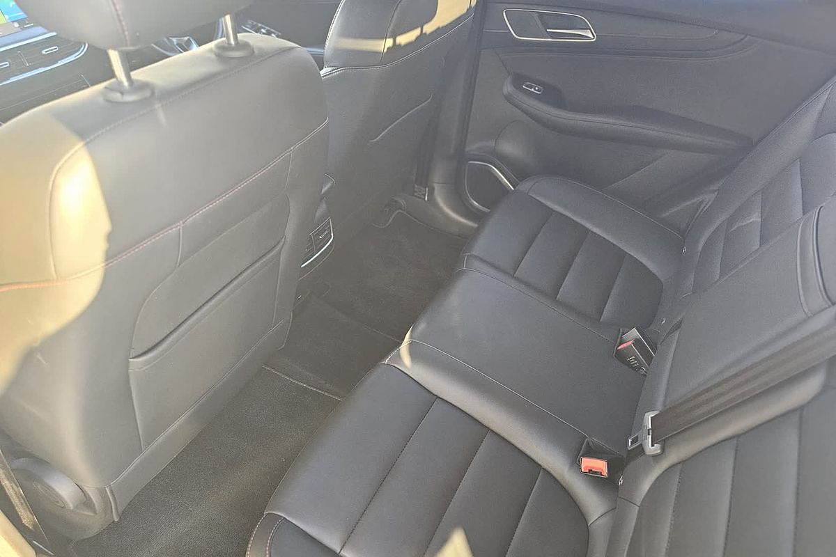 2020 MG HS Vibe SAS23