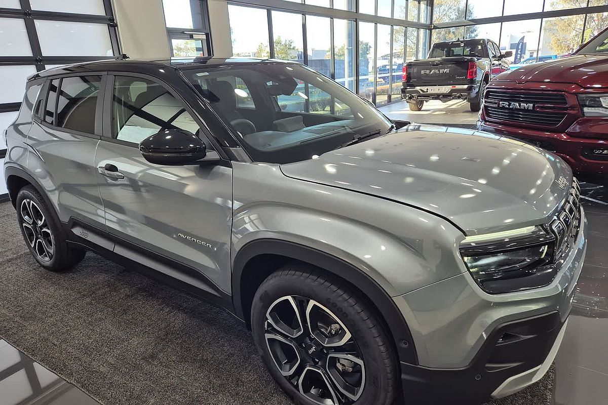 2024 Jeep Avenger Summit JJ