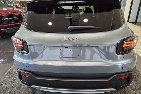 2024 Jeep Avenger Summit JJ