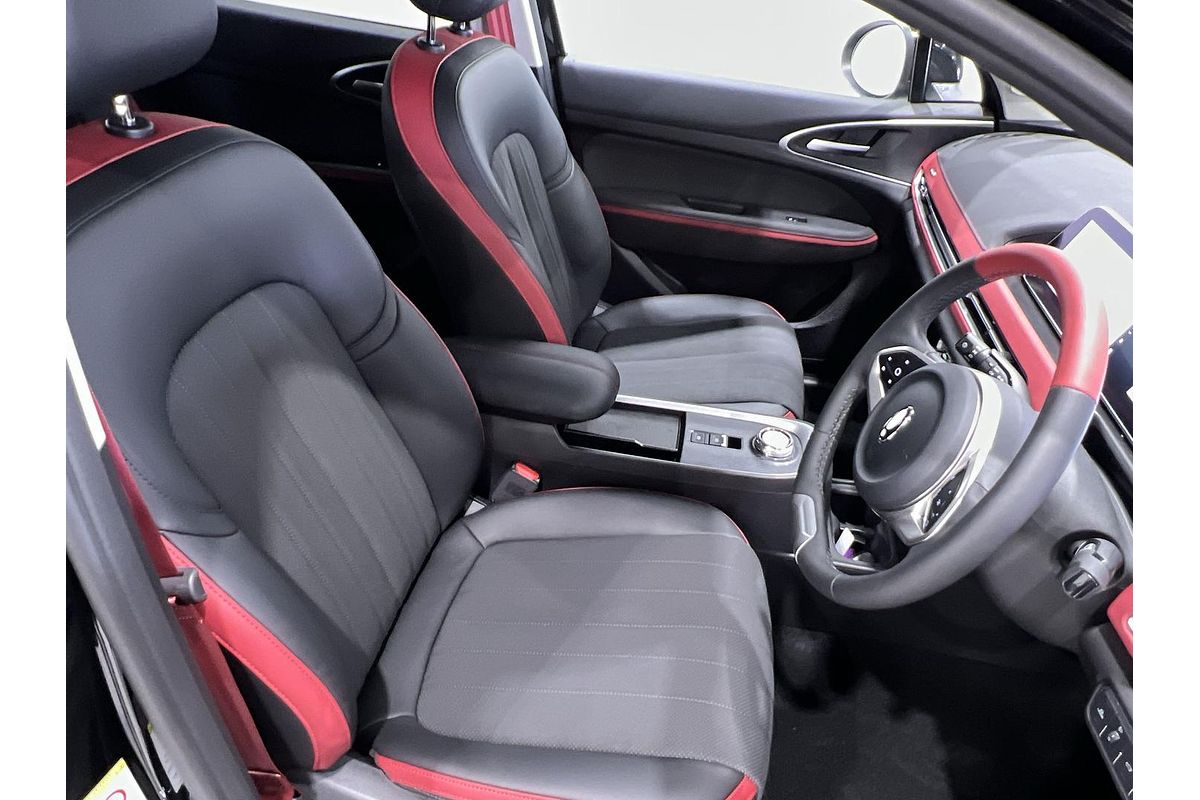 2025 GWM Ora GT ES11