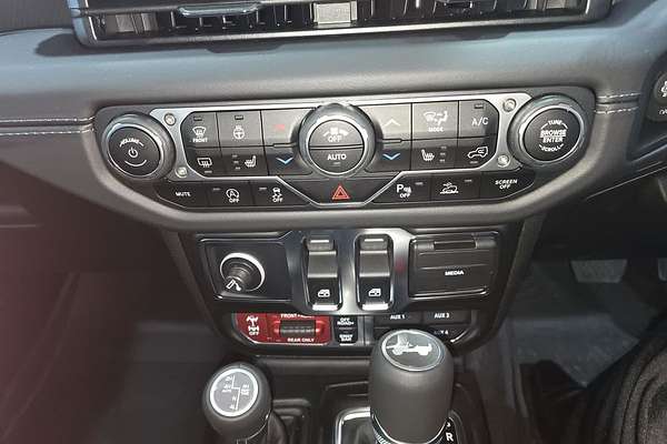 2025 Jeep Wrangler Rubicon JL