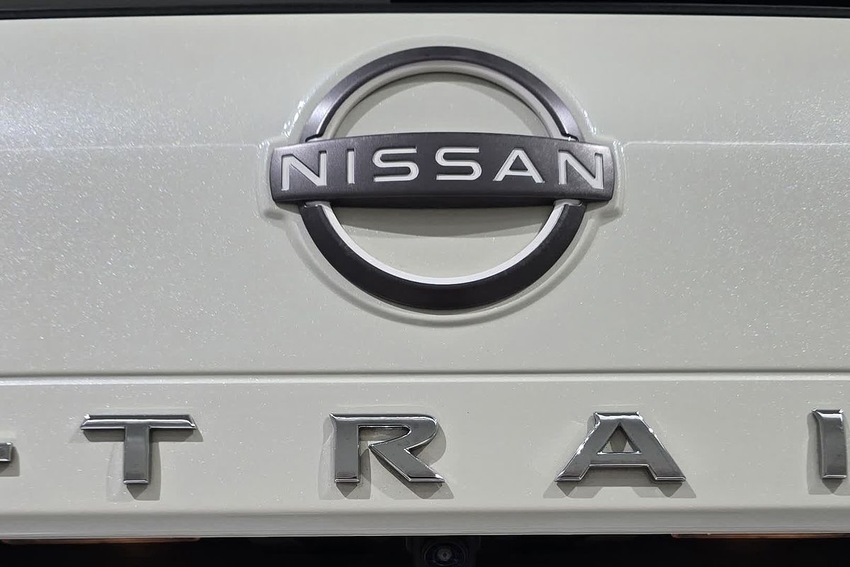 2023 Nissan X-TRAIL ST-L T33