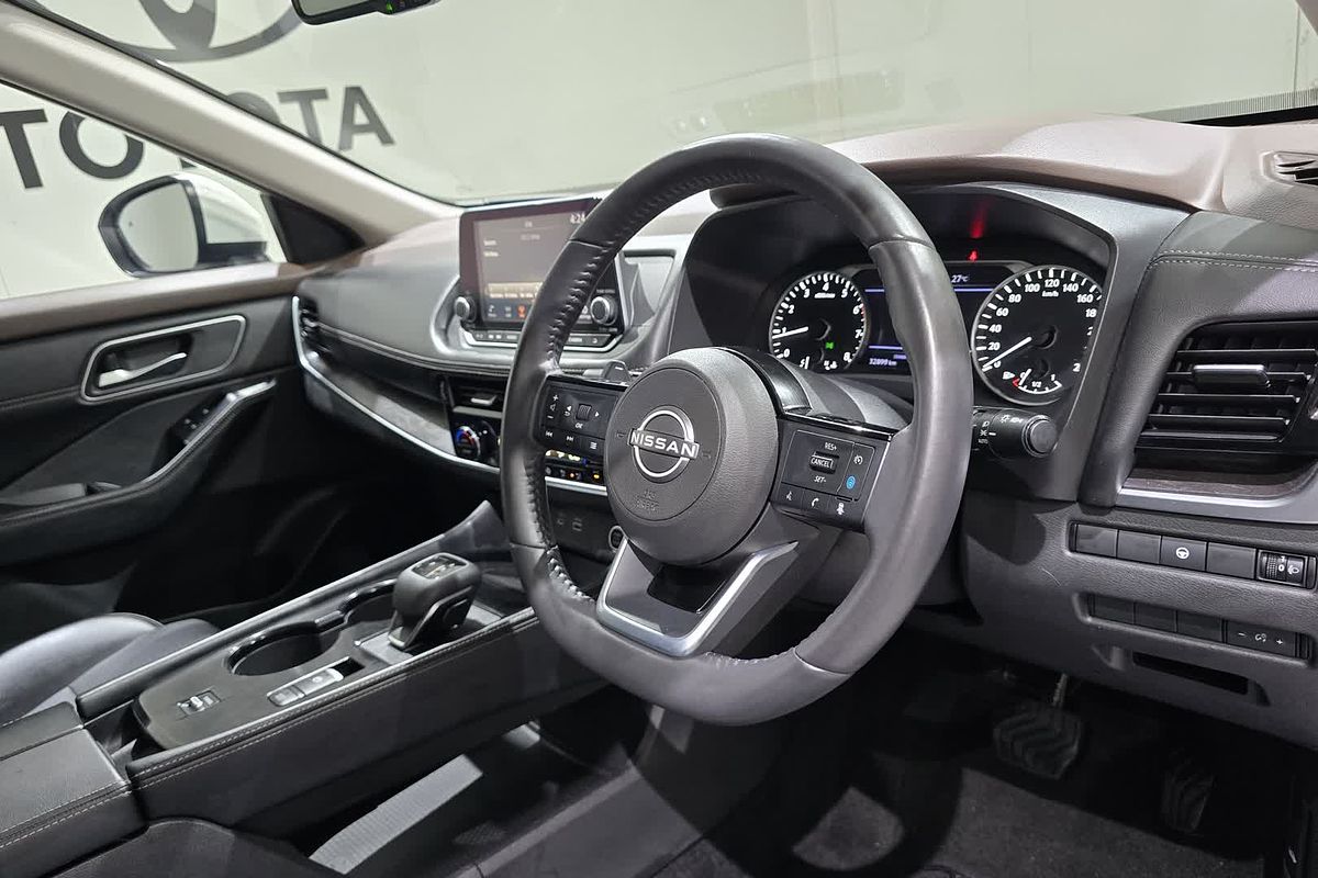 2023 Nissan X-TRAIL ST-L T33