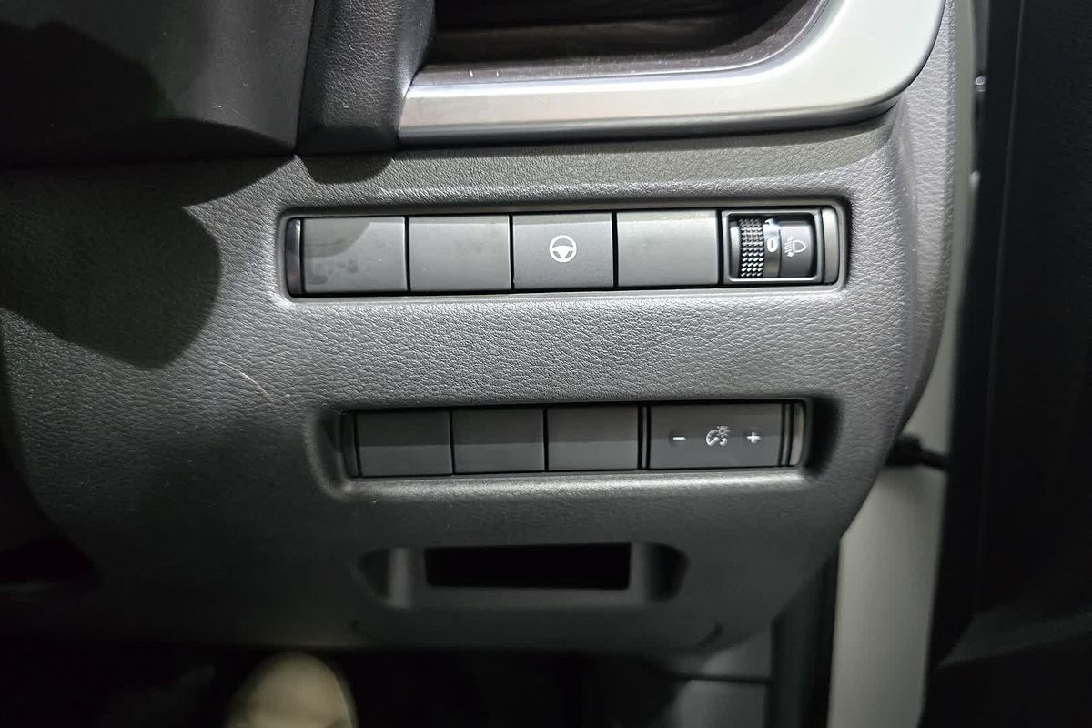 2023 Nissan X-TRAIL ST-L T33