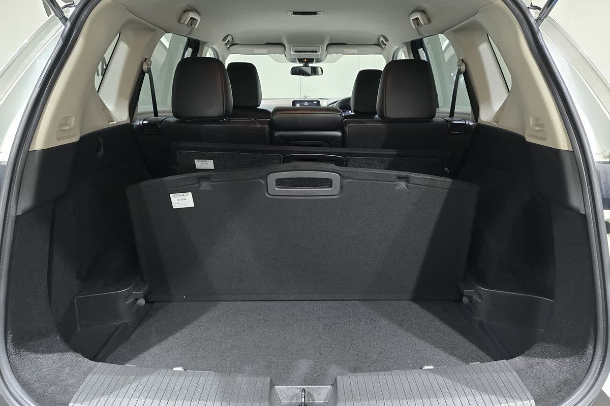 2023 Nissan X-TRAIL ST-L T33