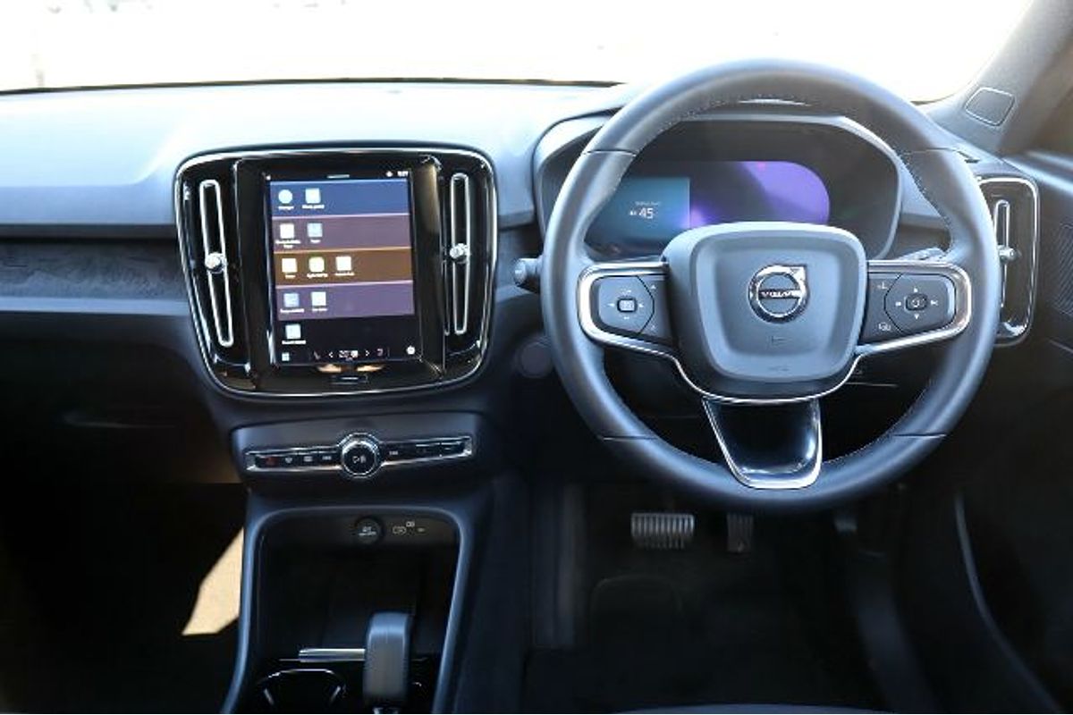 2023 Volvo XC40 Recharge Pure Electric