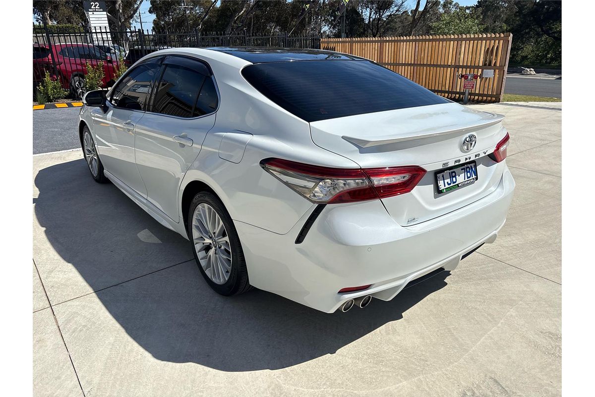 2018 Toyota Camry SL GSV70R