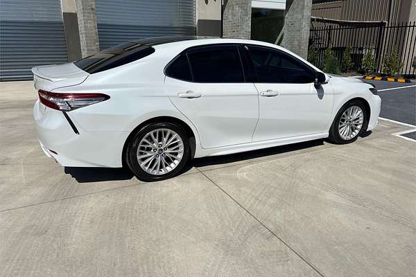 2018 Toyota Camry SL GSV70R