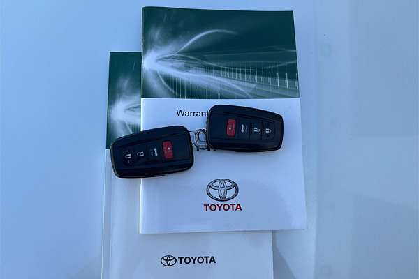 2018 Toyota Camry SL GSV70R