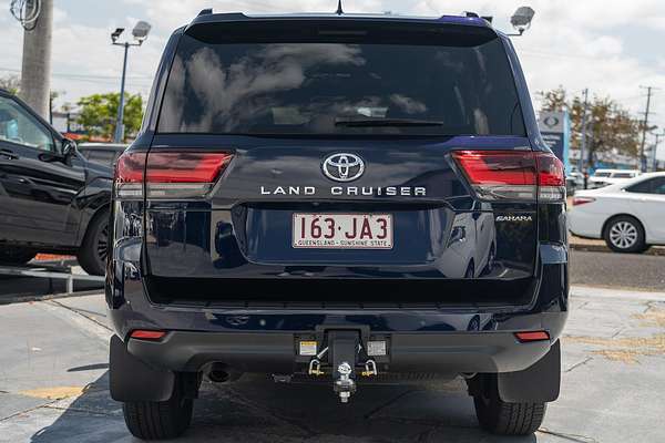 2023 Toyota Landcruiser Sahara FJA300R