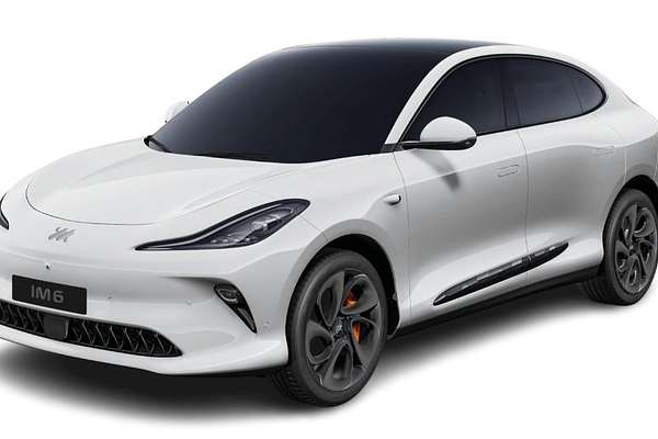 2025 MG IM6 Platinum S12L