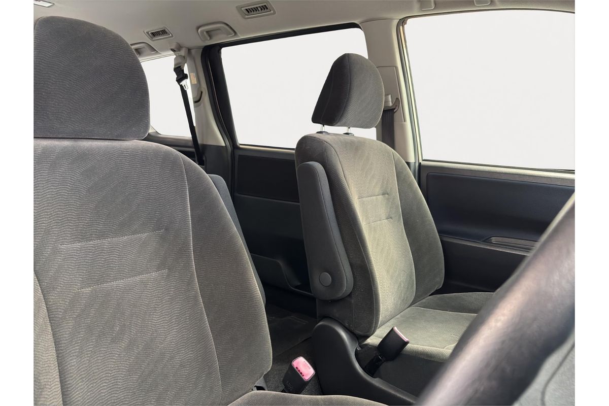 2012 Toyota Voxy XL Edition Welcab ZRR70