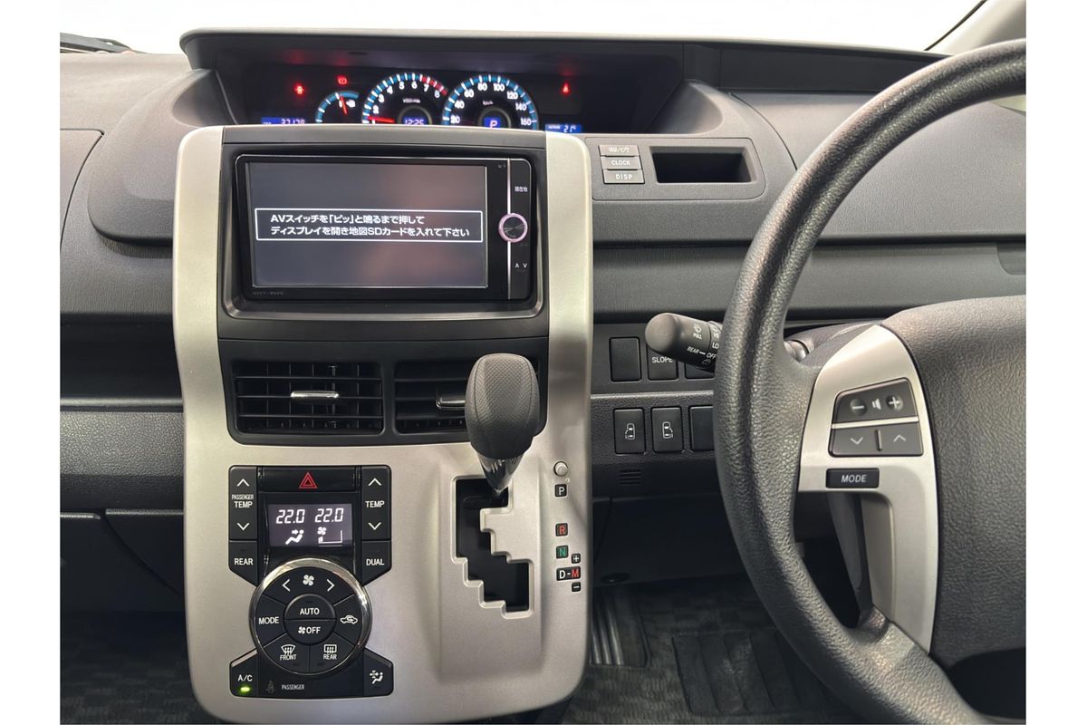 2012 Toyota Voxy XL Edition Welcab ZRR70