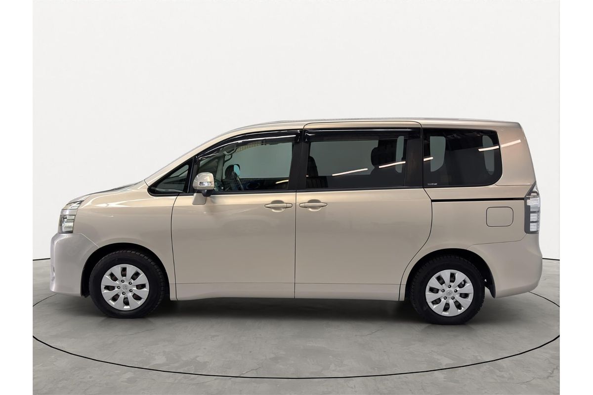 2012 Toyota Voxy XL Edition Welcab ZRR70