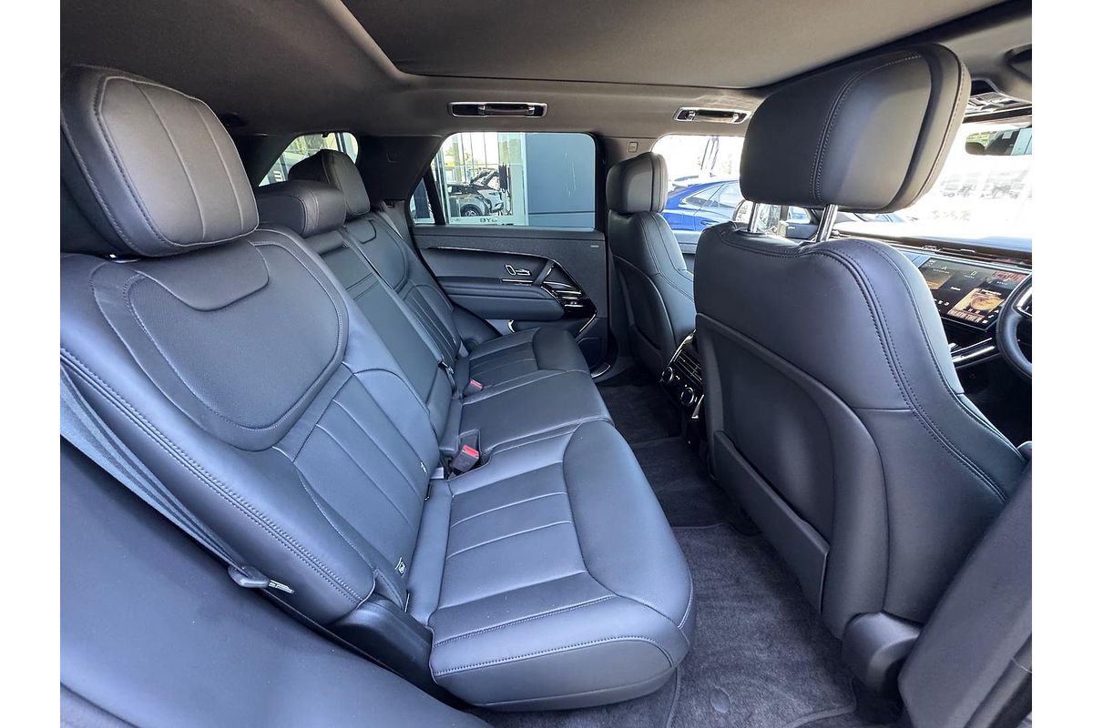 2025 Land Rover Range Rover Sport D300 Dynamic SE L461