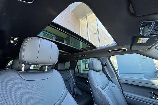 2025 Land Rover Range Rover Sport D300 Dynamic SE L461