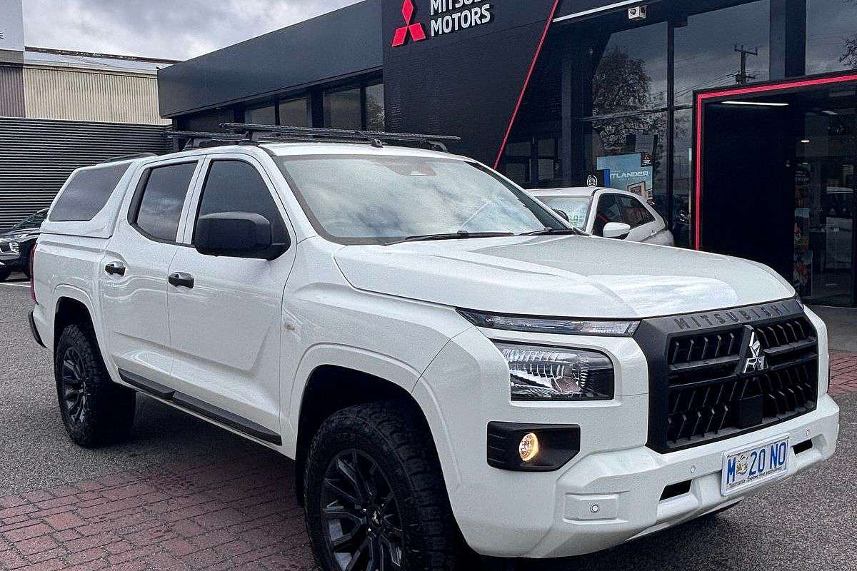 2024 Mitsubishi Triton GLX MV 4X4