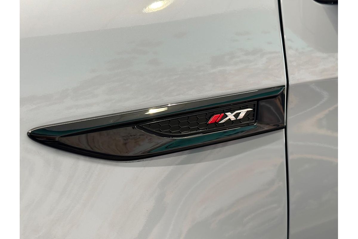 2025 Isuzu MU-X X-TERRAIN
