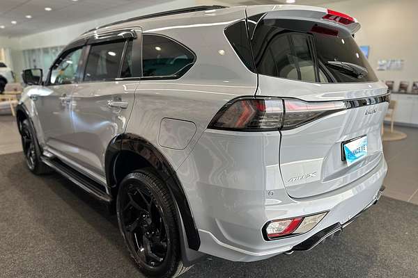 2025 Isuzu MU-X X-TERRAIN