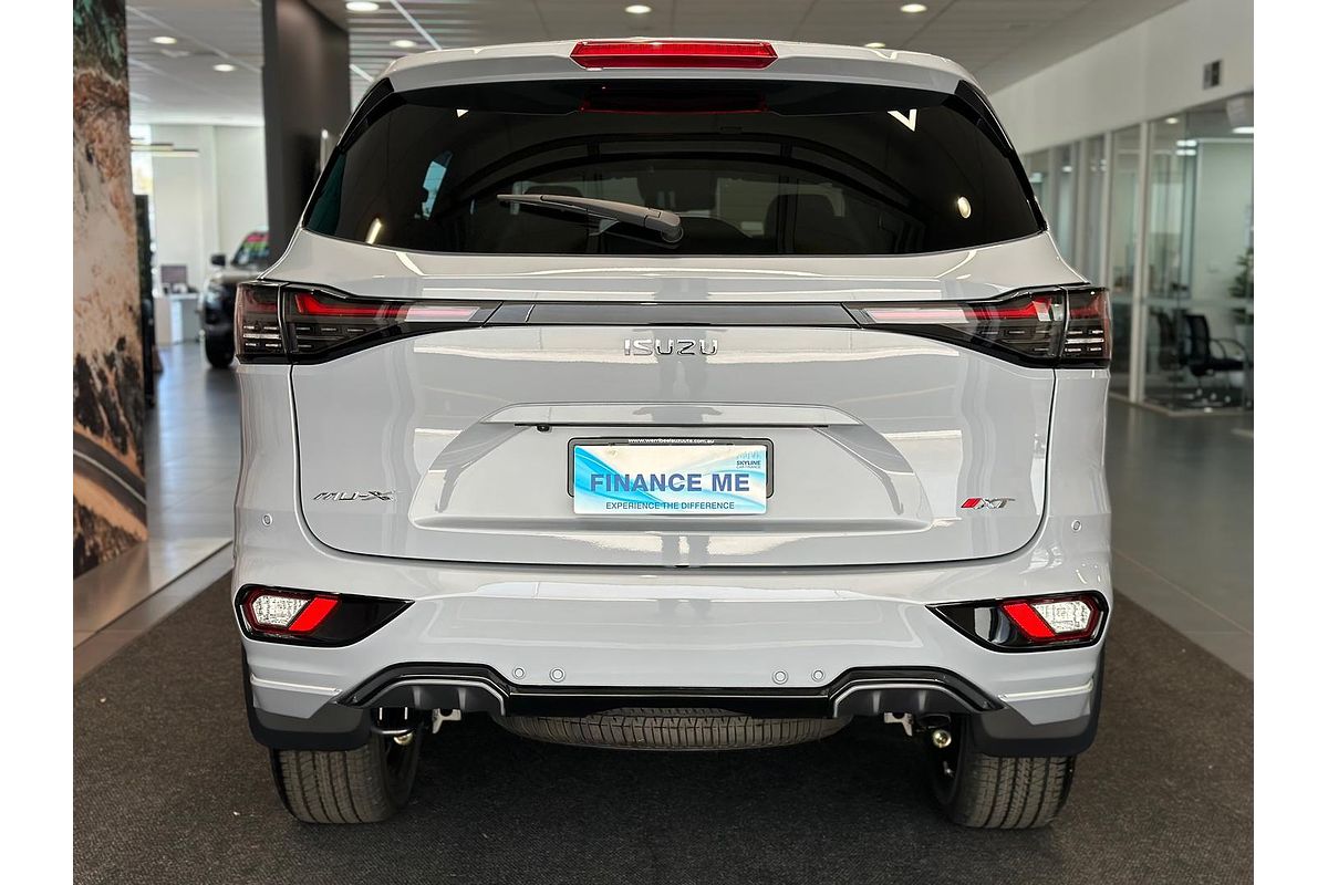 2025 Isuzu MU-X X-TERRAIN