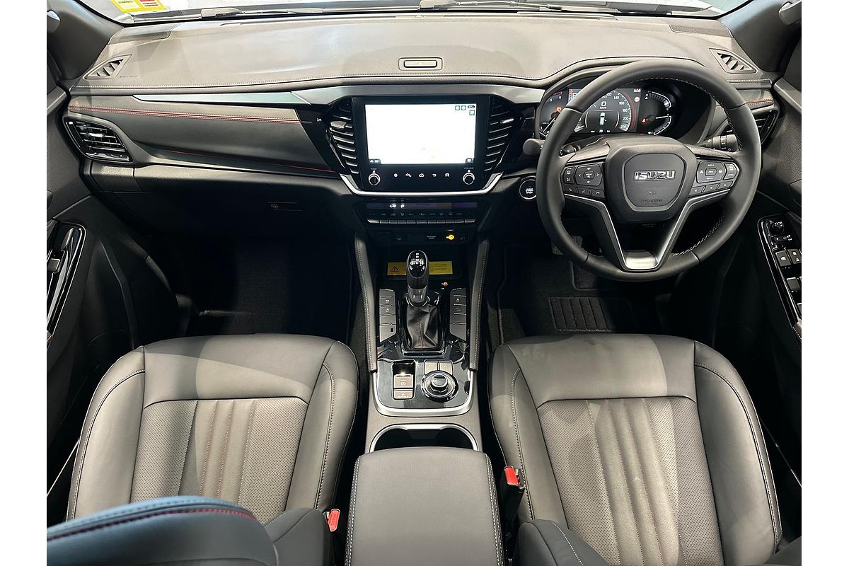 2025 Isuzu MU-X X-TERRAIN